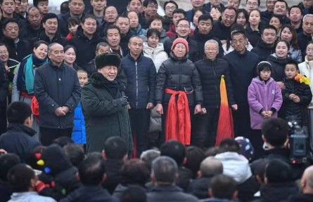 習(xí)近平向全國(guó)各族人民致以新春祝福