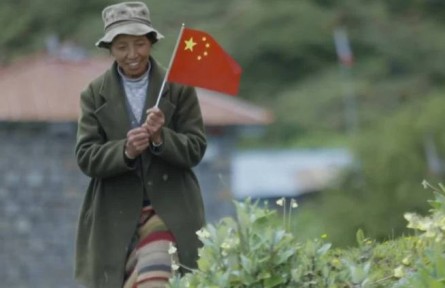 這十年：格?；ㄩ_玉麥鄉(xiāng)