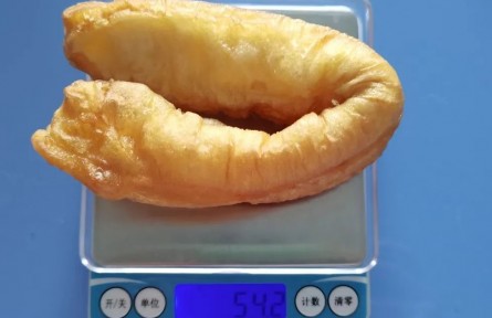 每天吃1根油條，身體會發(fā)生什么變化？油條中鋁含量真的超標？