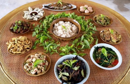 文化中國行|以茶入饌！到云南普洱“吃茶”