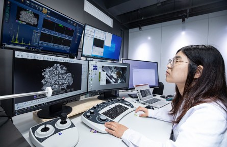 科技名詞|掃描電子顯微鏡 scanning electron microscope；SEM