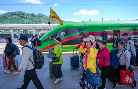 人類(lèi)命運(yùn)共同體 community with a shared future for mankind