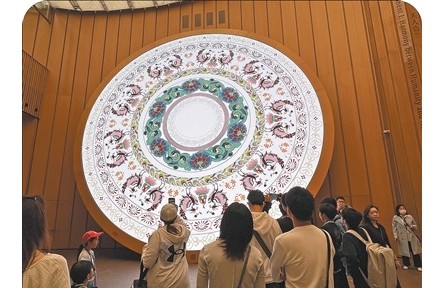文化之旅 未來之約：2025年大阪世博會中國國家館日活動舉行