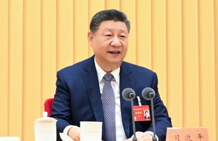 中央經(jīng)濟(jì)工作會(huì)議在北京舉行 習(xí)近平發(fā)表重要講話