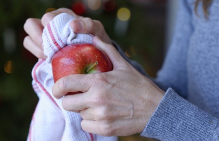打蠟的蘋果吃了會(huì)危害健康？